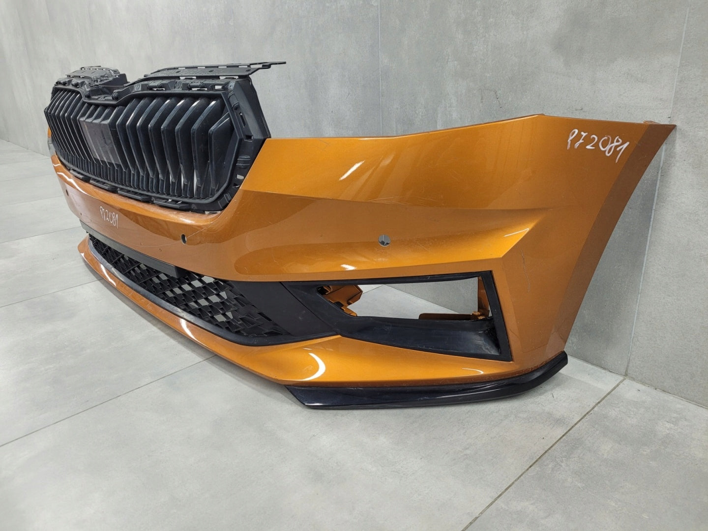 Parachoques delantero para Skoda Fabia IV 4 6VA Monte Carlo 21-