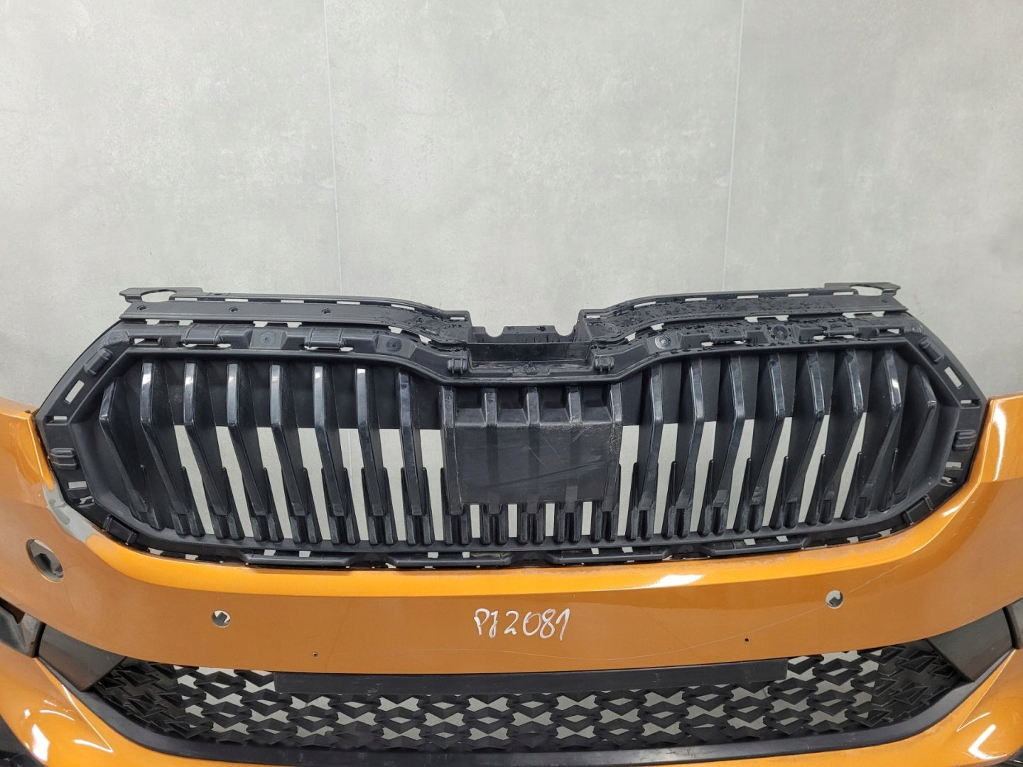 Parachoques delantero para Skoda Fabia IV 4 6VA Monte Carlo 21-