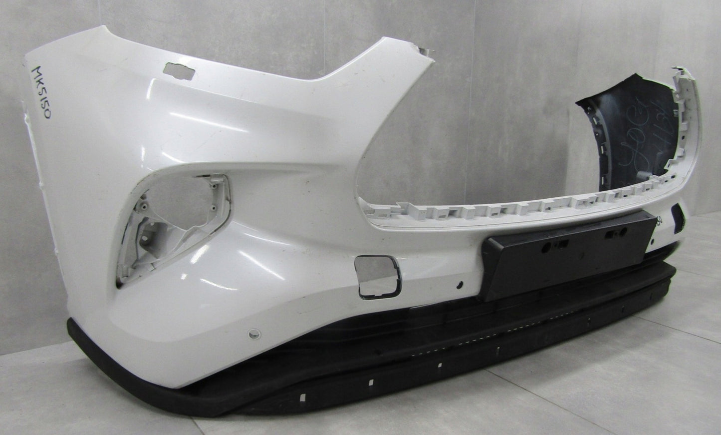 Front bumper TOYOTA Highlander IV 19-22