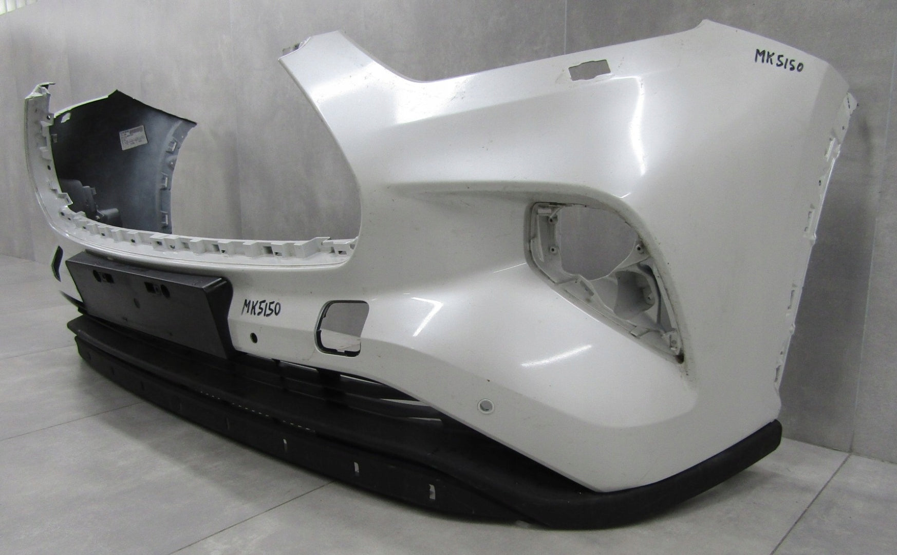 Front bumper TOYOTA Highlander IV 19-22