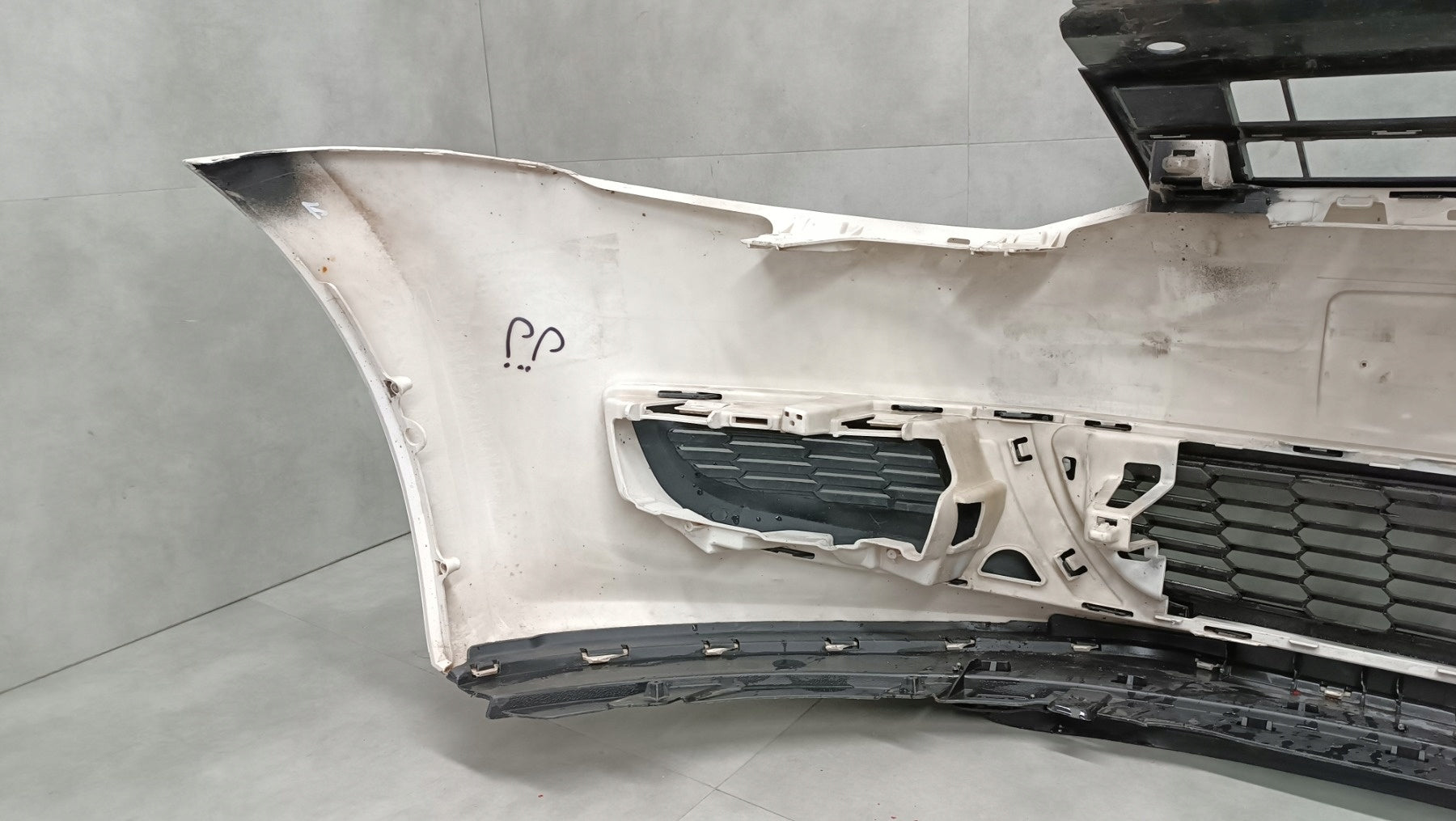 Front Bumper for VW Polo 5 V 6R0 2009-2014