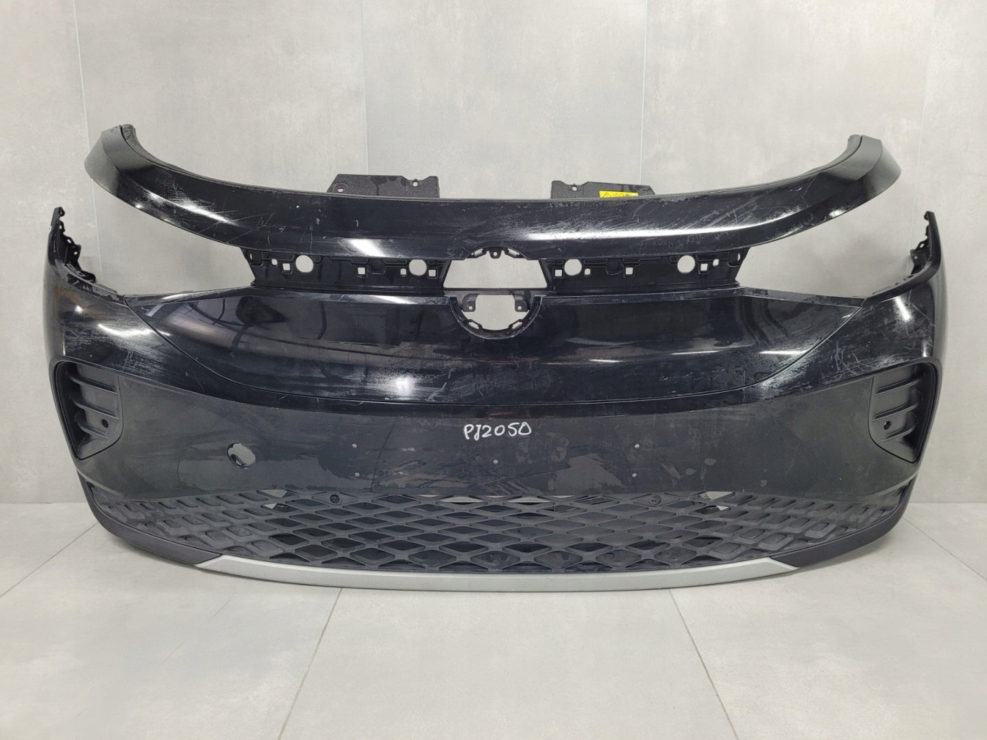 Volkswagen Vw ID 4 ID.4 ID4 Front Bumper 11A 2020-