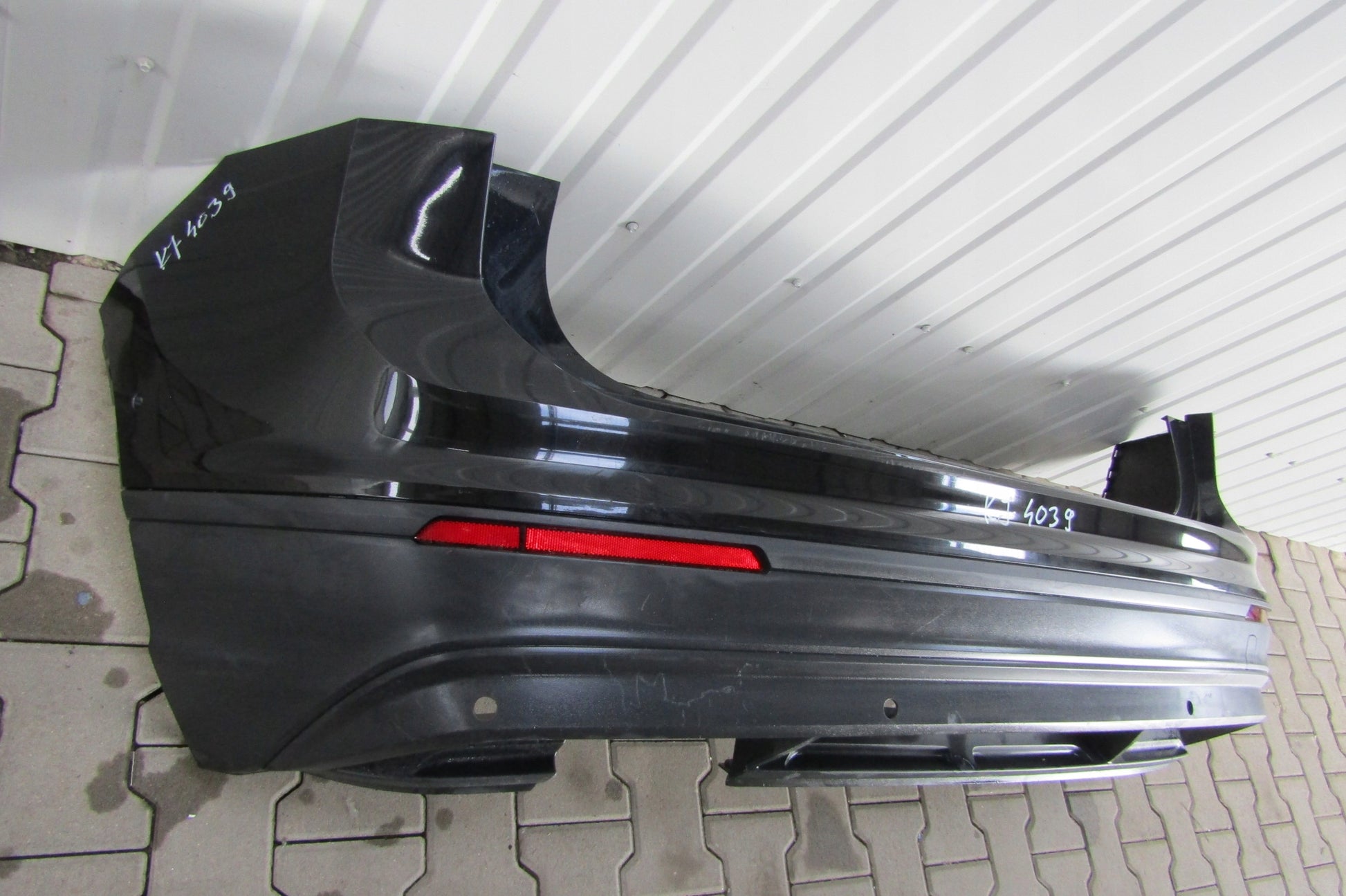 Rear bumper VW TIGUAN II 2 5NA 15-