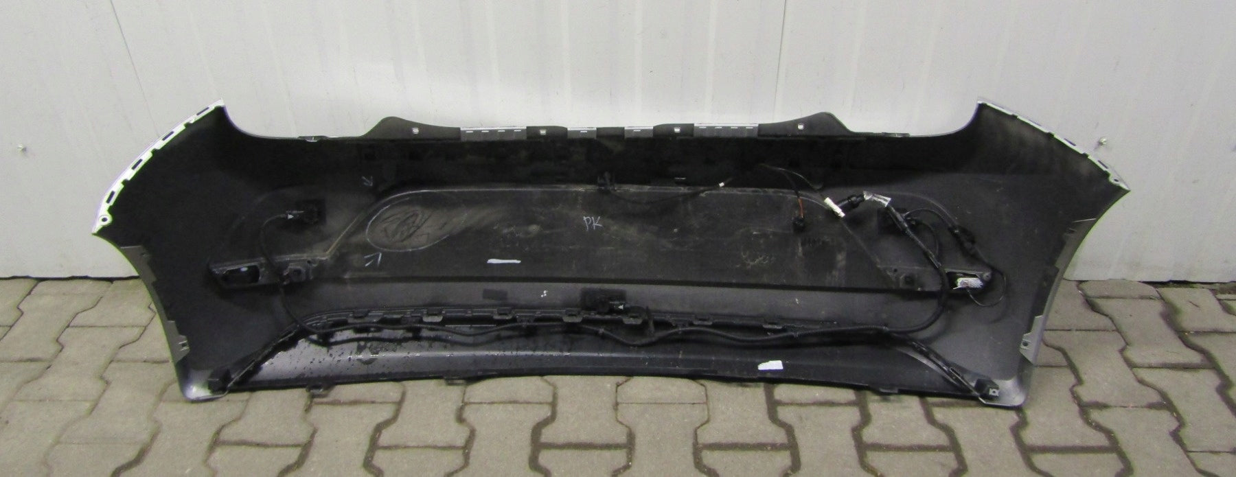 VW Up 1S6 Lift 16- Rear Bumper (Camera + PDC)