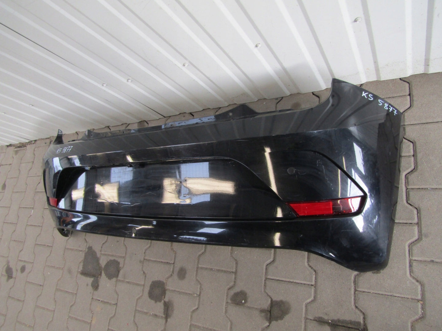 VW Up 1S6 Lift 16- Rear Bumper (Camera + PDC)