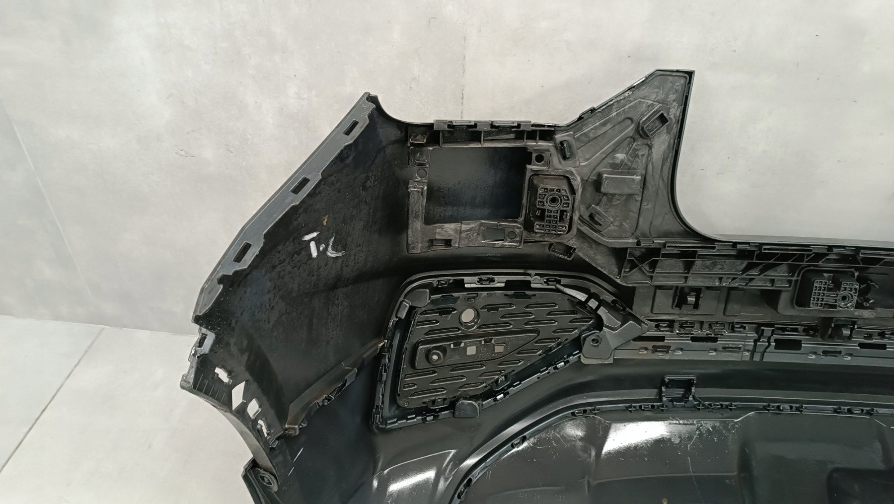 AUDI Q2 81A ADVANCED LIFT 20- Rear Bumper