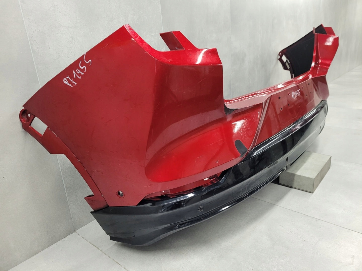 Zderzak tył tylny Ford Mustang Mach-E 20-