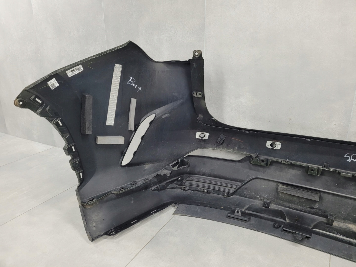 Pare-chocs arrière LEXUS NX 2 II 21-