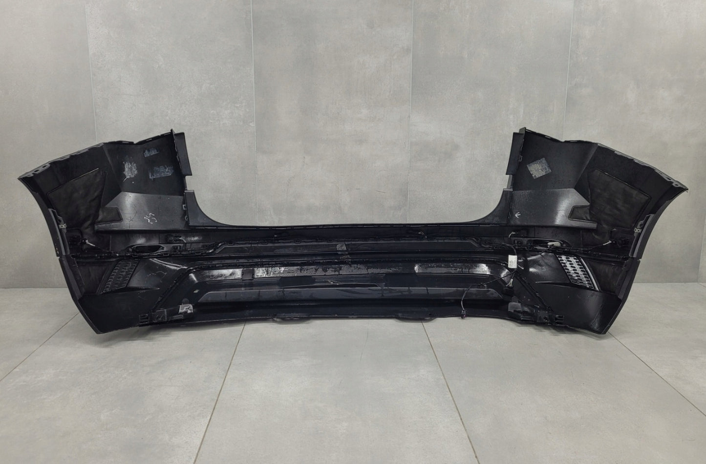 Rear Bumper Skoda Karoq 57A Lift 21- (6 PDC + Harness)