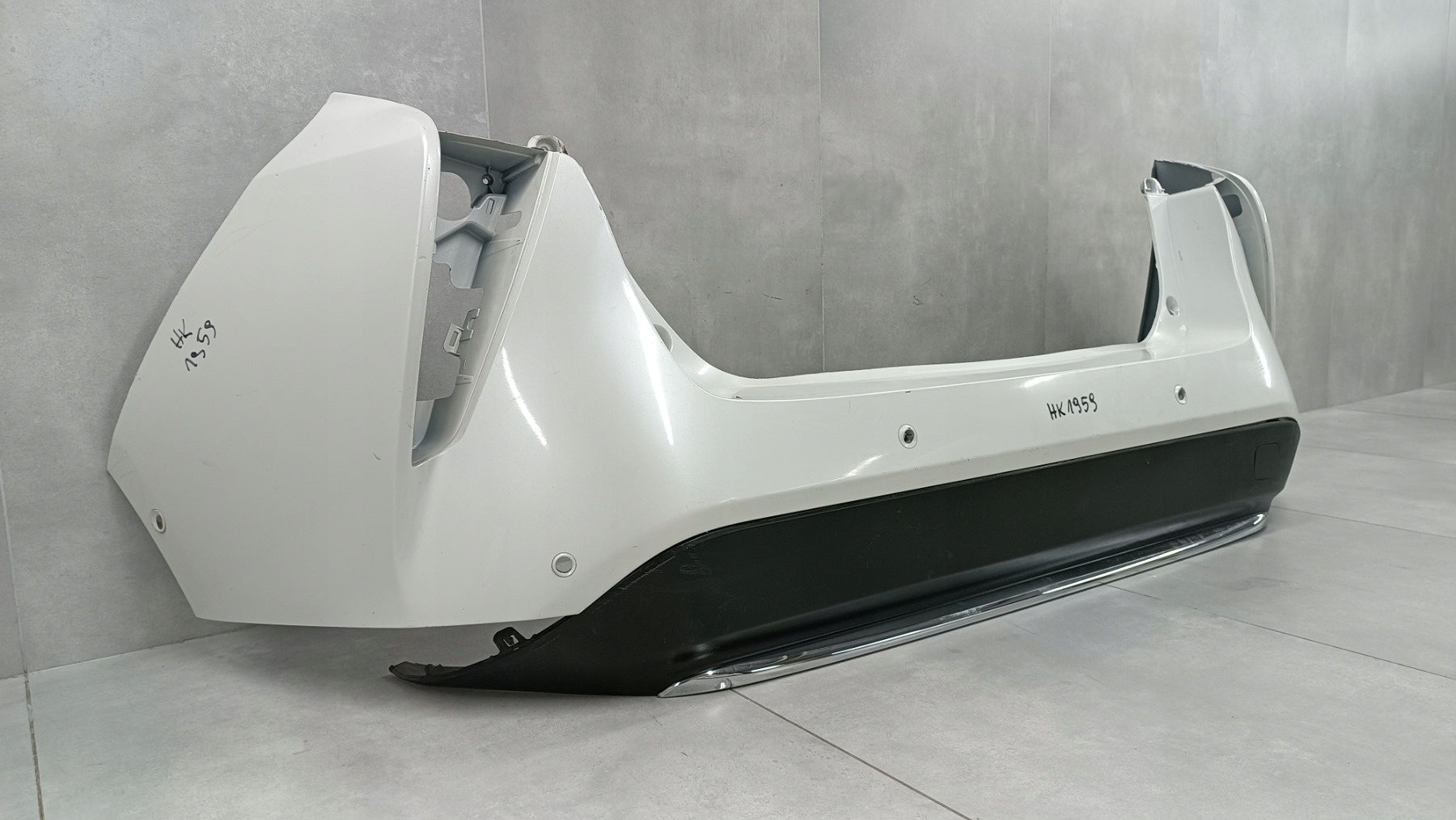 Rear Bumper for Toyota Prius IV 15-23