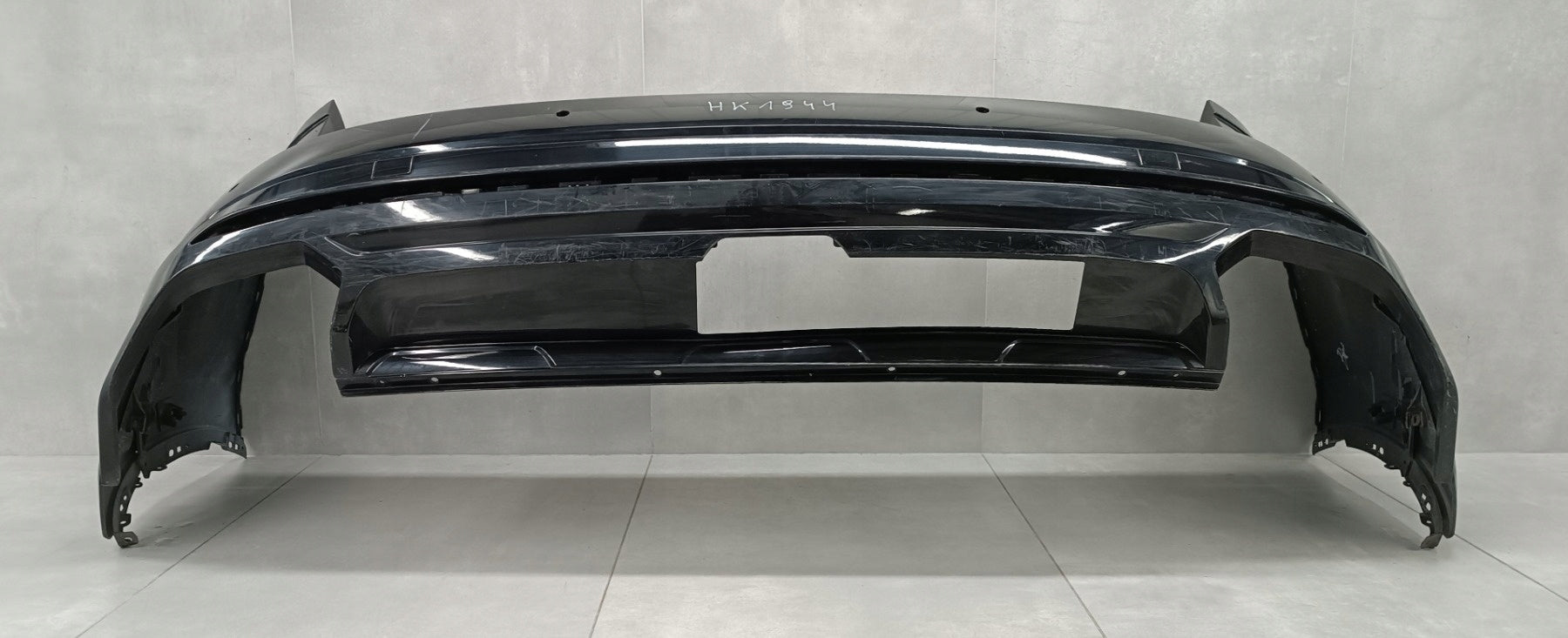Rear Bumper for Volkswagen VW Touareg III 3 R-Line 760 18-
