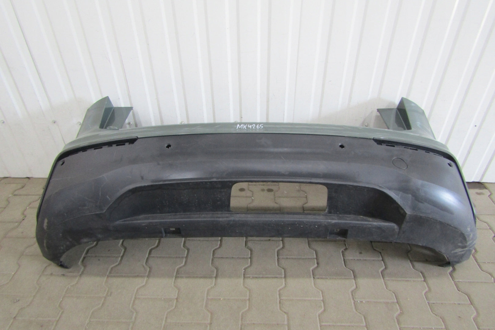 Rear Bumper for Volkswagen VW Tiguan III (3) 571 2023- with Keyless Entry Antenna