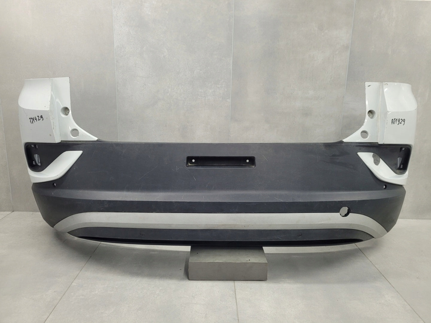 Rear Bumper VW Volkswagen ID.4 ID4 11A 20-