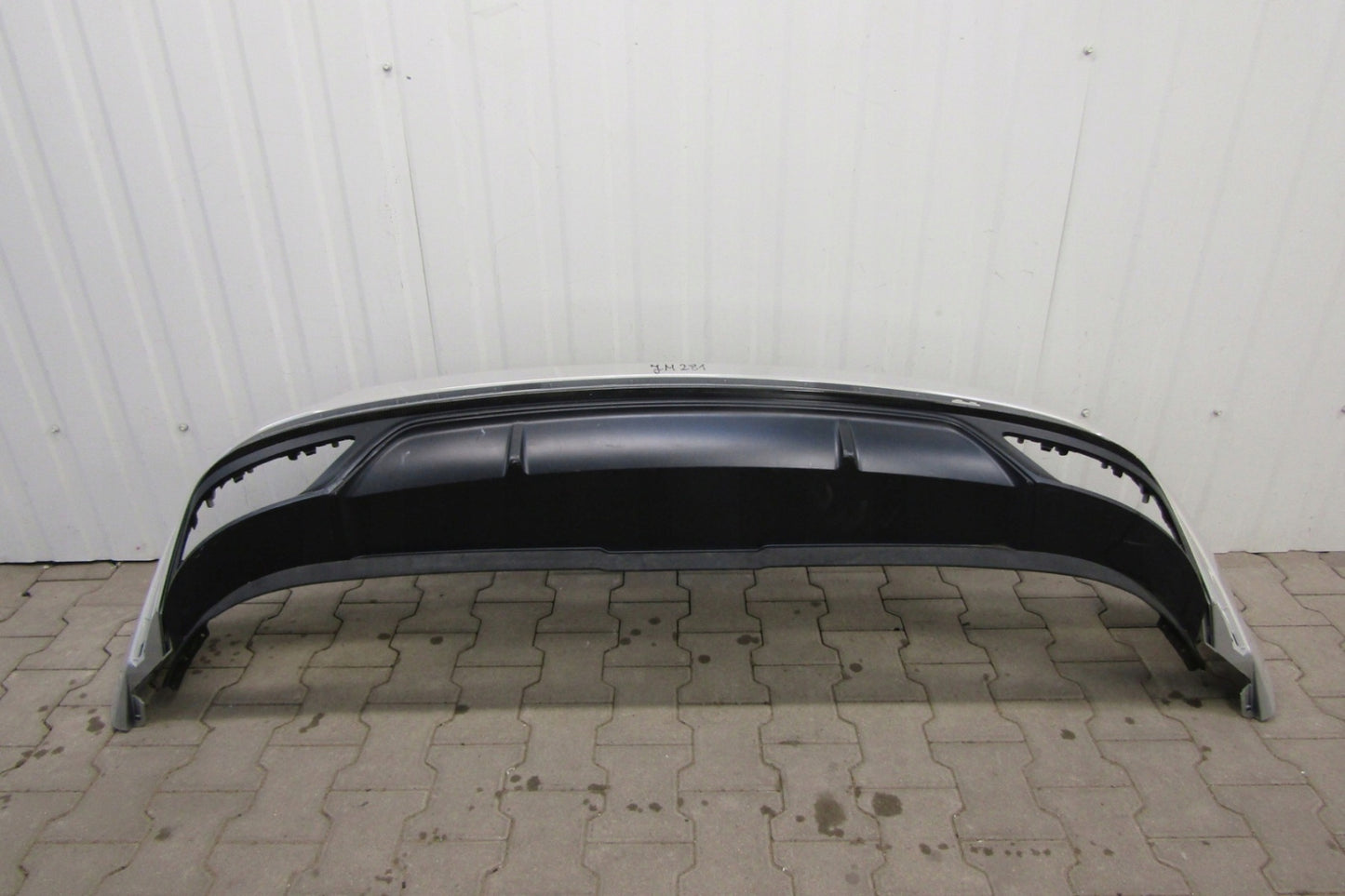 Rear Bumper Diffuser Audi Q8 4M8 S-line 18-