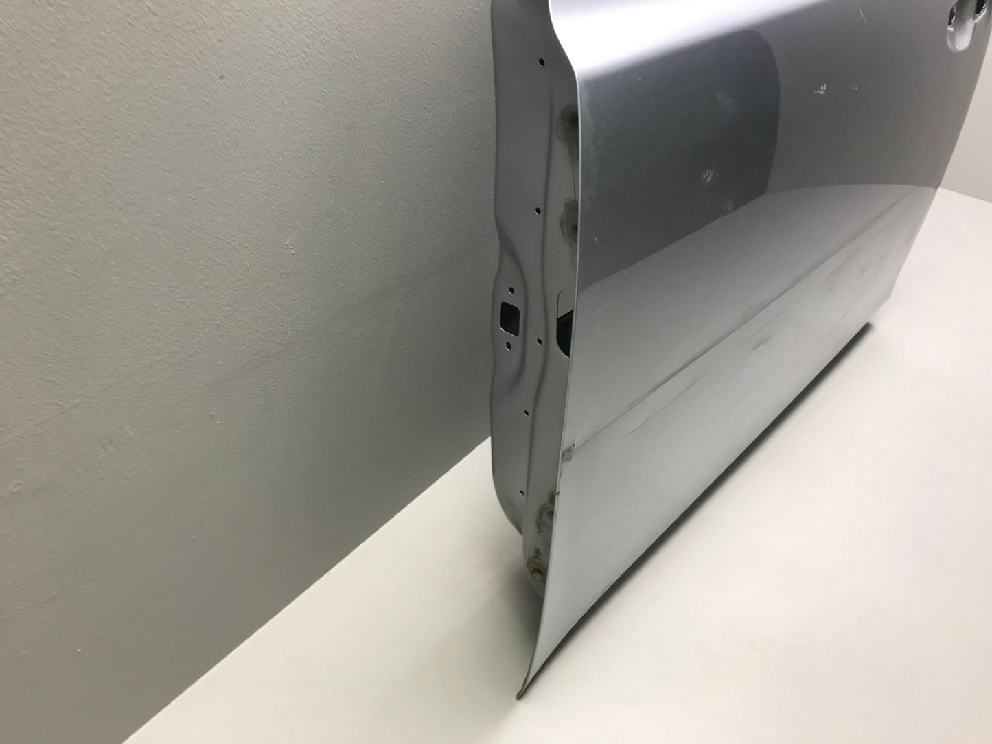 Subaru Legacy Mk5 Estate 2010-2016 Door Front Left Used ( with defect ) OEM: 60009AJ0309P