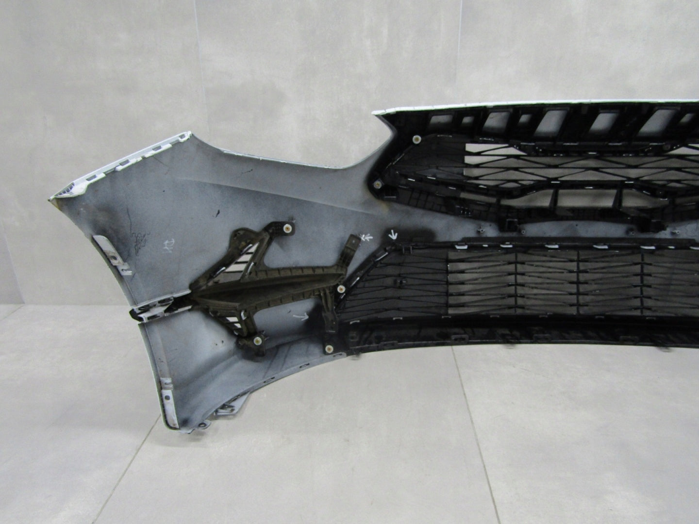 Parachoques delantero para Kia Ceed III restyling 21-