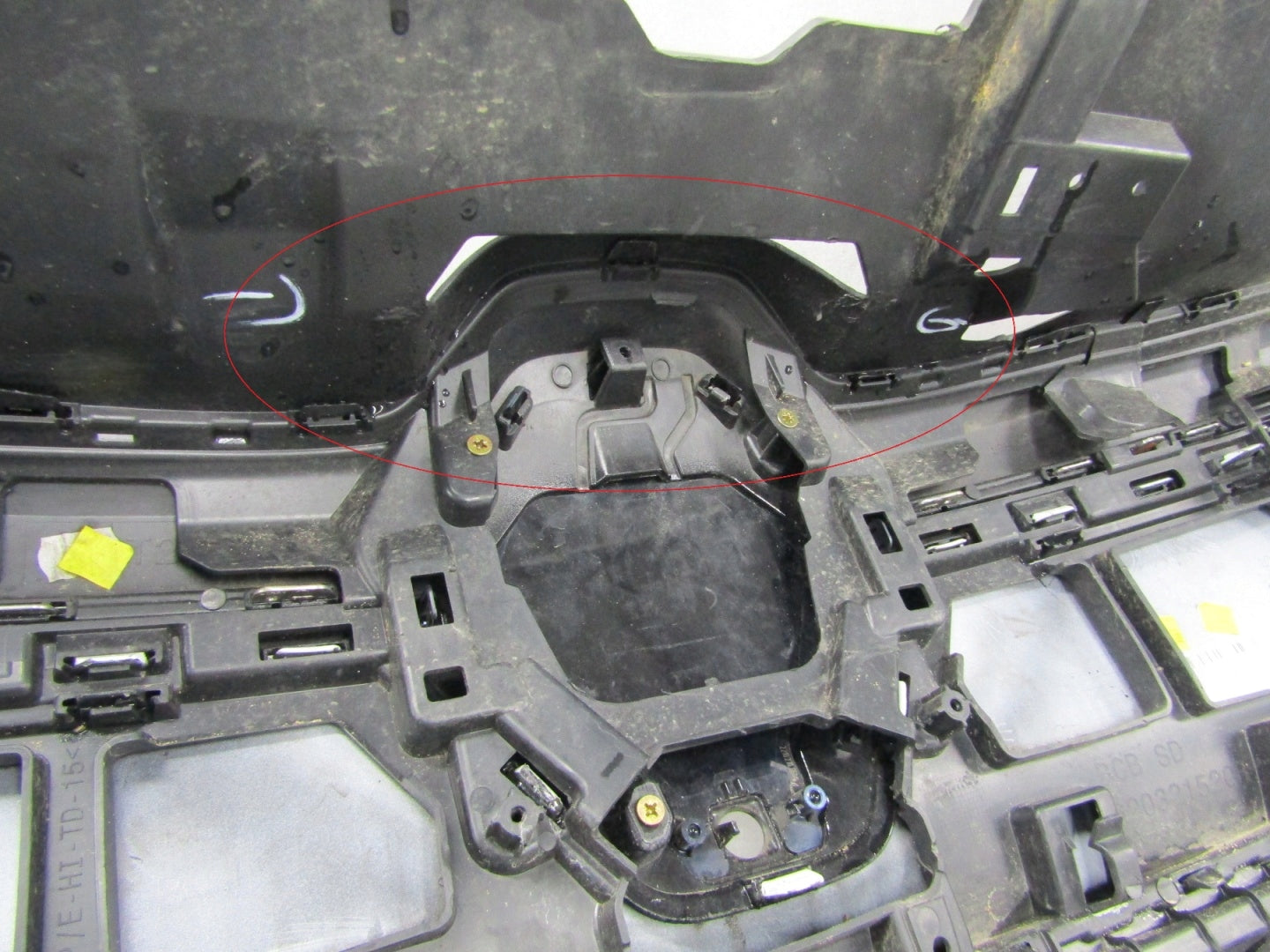 Front Bumper RENAULT MEGANE V 5 E-TECH 22-