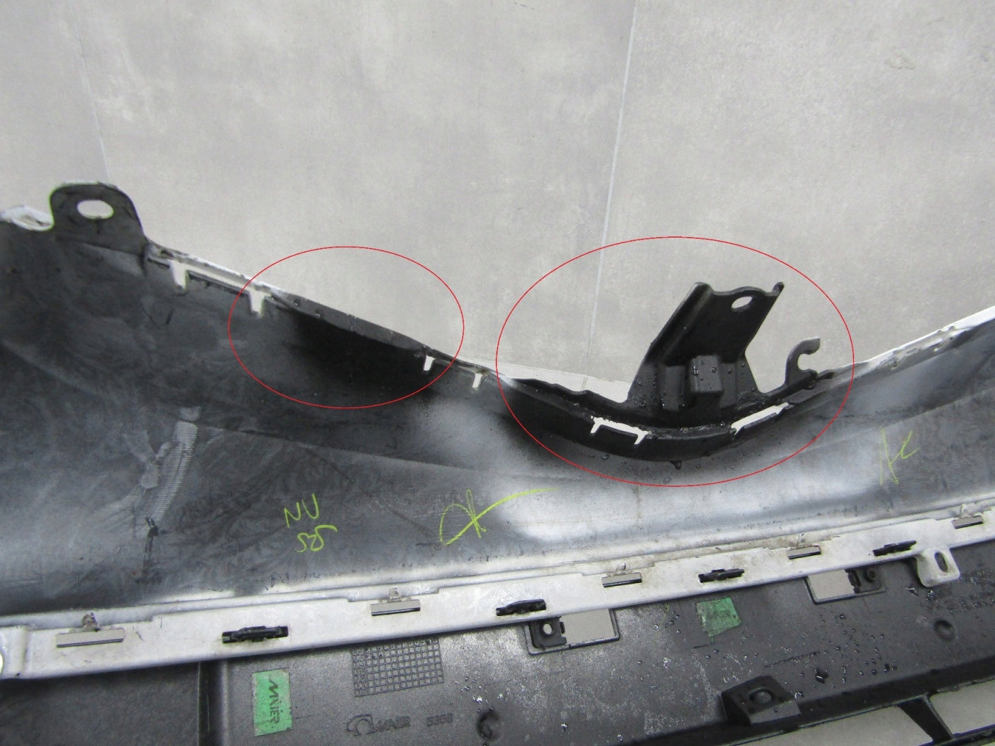 Front Bumper Toyota Auris 2 II 12-15 (+ Underbody)