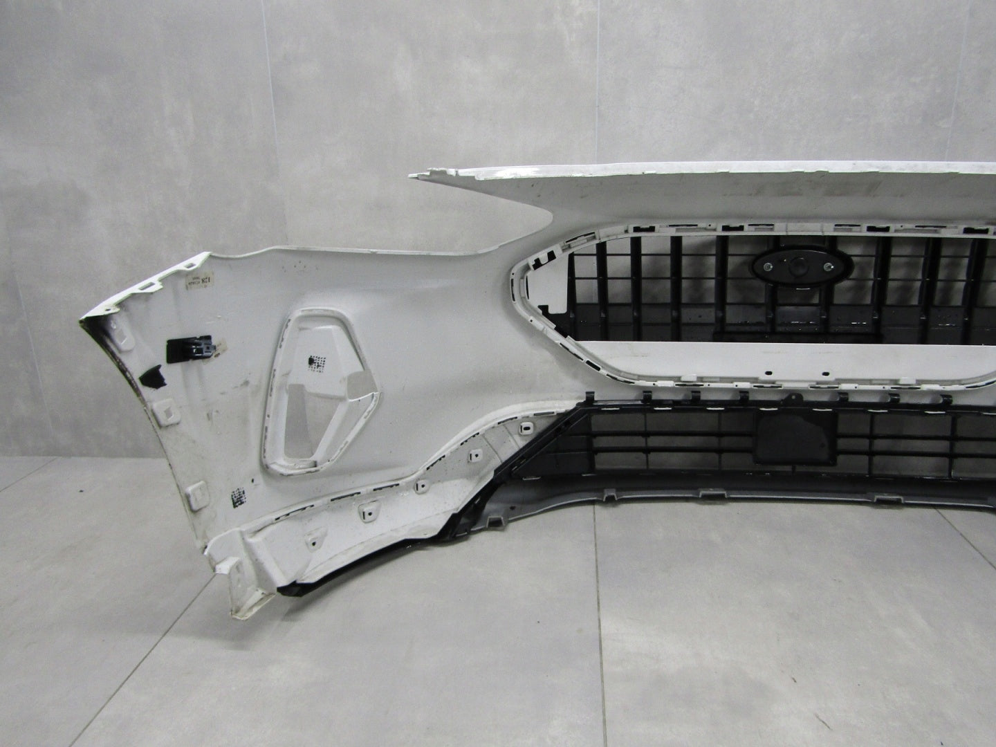Front Bumper Ford Focus Mk4 IV Active Lift 22-