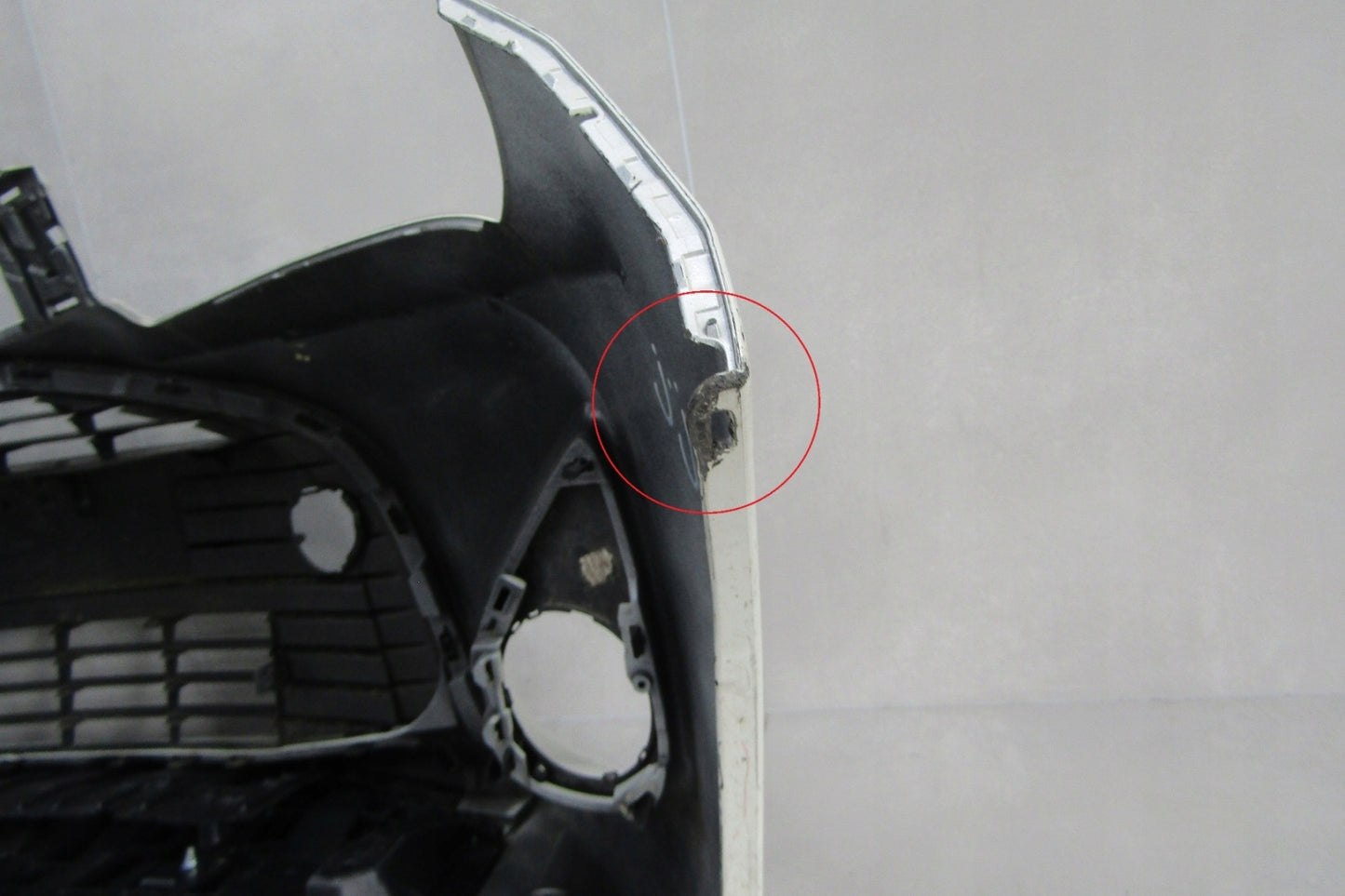 Front Bumper Toyota Yaris 3 III Facelift 14-17 (underbody)