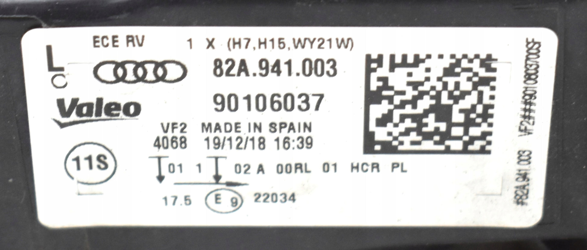 AUDI A1 II 82A LEFT FRONT HEADLIGHT ORG EU 82A941003