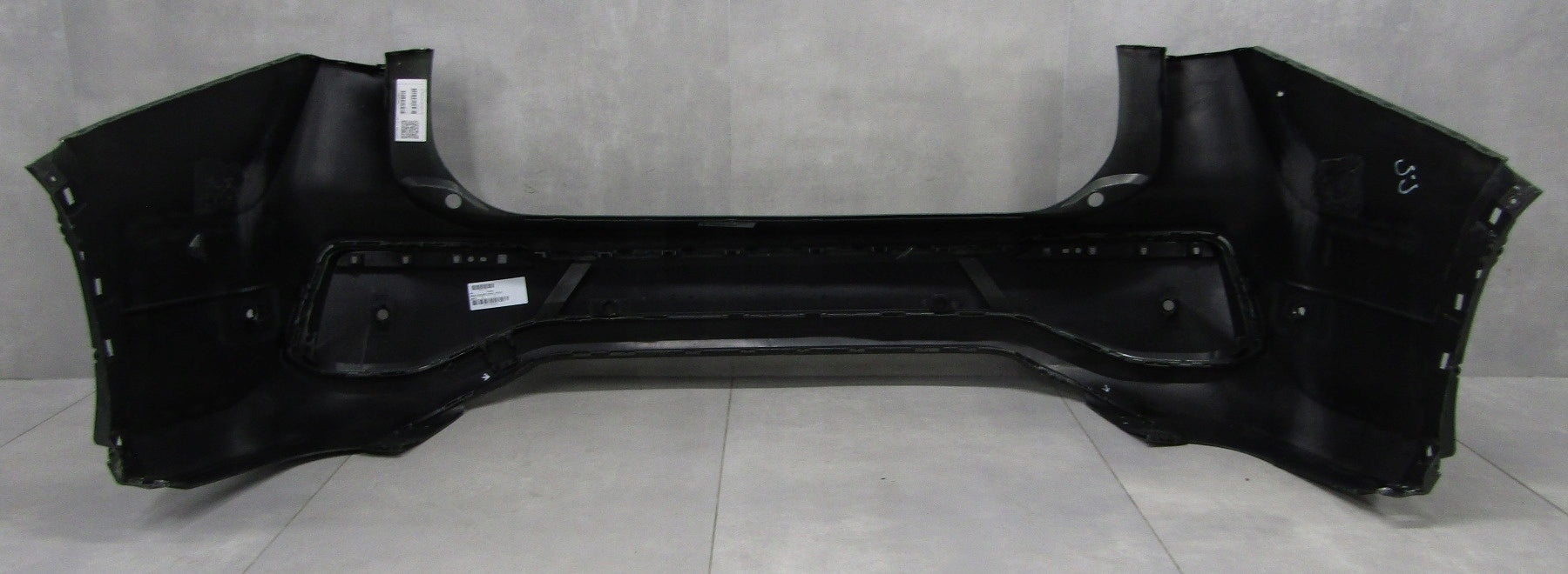 Rear Bumper Volkswagen VW Tayron 24-