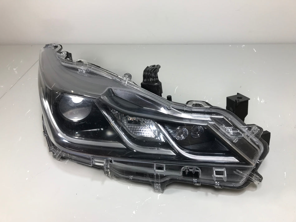 Toyota Corolla E210 E21 2019 Headlight Right Side Front Used LHD ( with defect ) OEM: 8111002T30