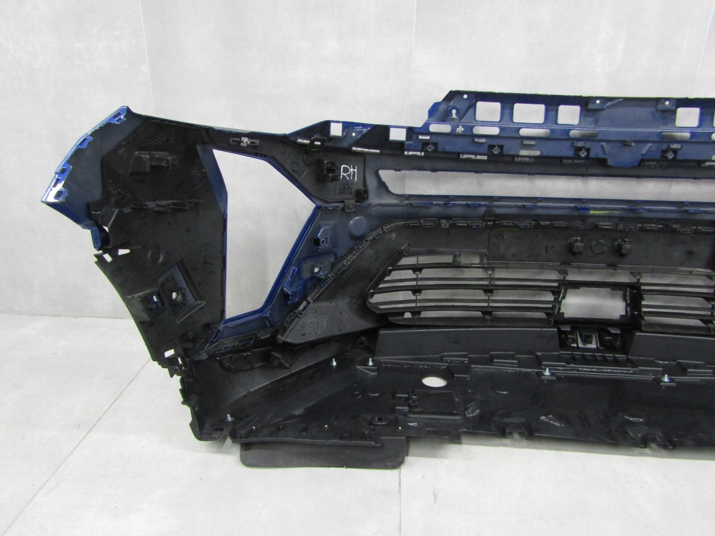 Front Bumper for Renault Captur 2 II LIFT 24- (+ Floor)