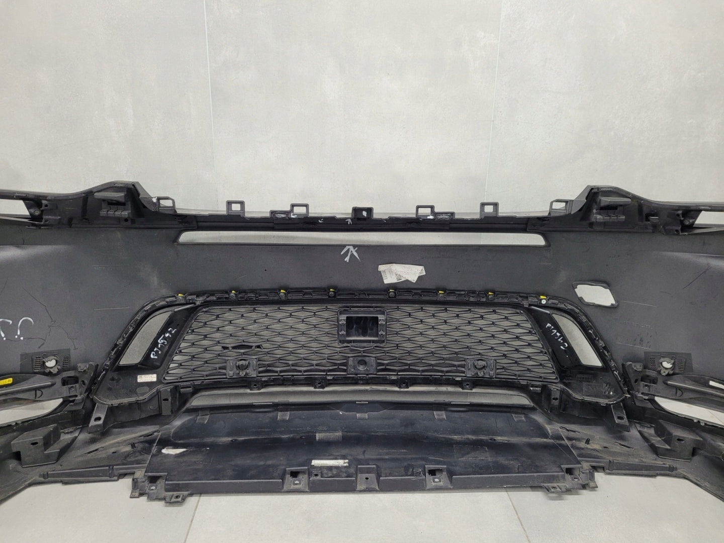 Front Bumper for Land Rover Discovery Sport L550 R-Dynamic