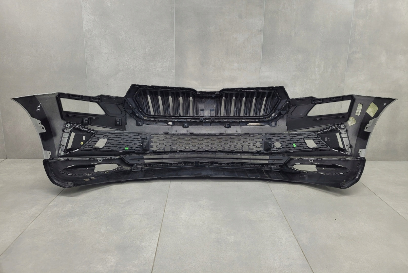 Front Bumper Skoda Karoq Sportline 57A Lift 21-