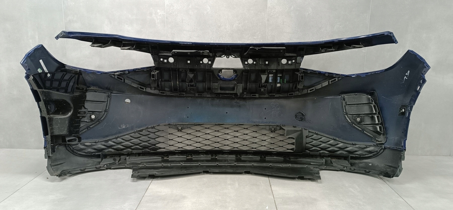 Front Bumper Volkswagen VW ID.4 2020-