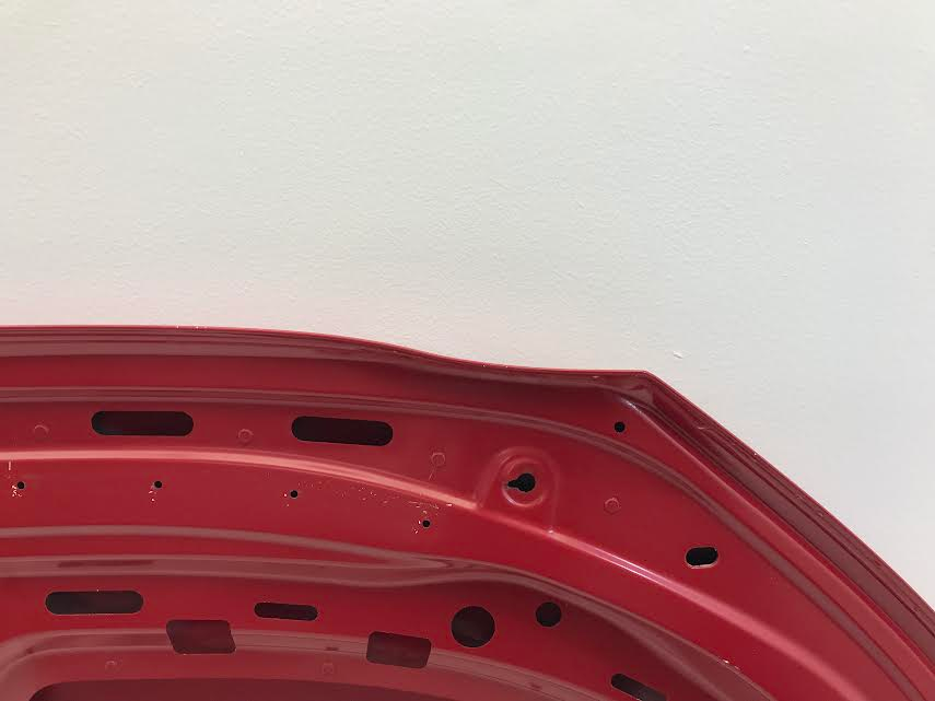 Volkswagen Touran, Caddy  2010 - 2015 Bonnet 1T0823155  ( with defect )