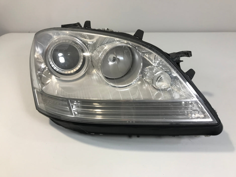 Mercedes-Benz ML W164 2005-2011 Front Headlight Right Side  A1648260291 SSB496 ( LHD )