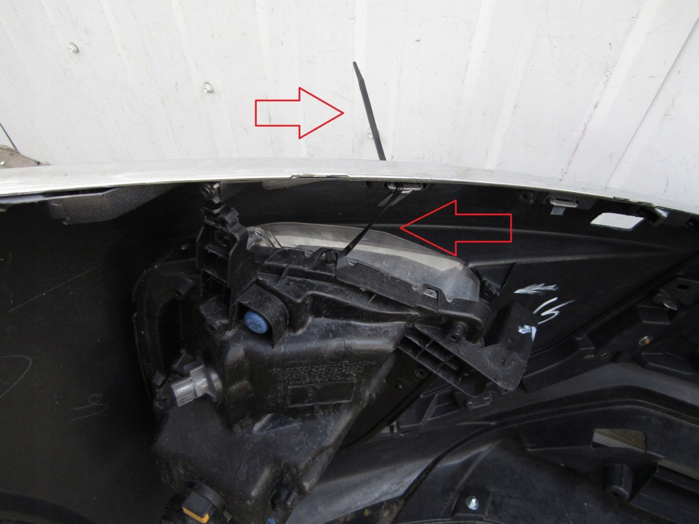 Mitsubishi Eclipse Cross 17- Front Bumper