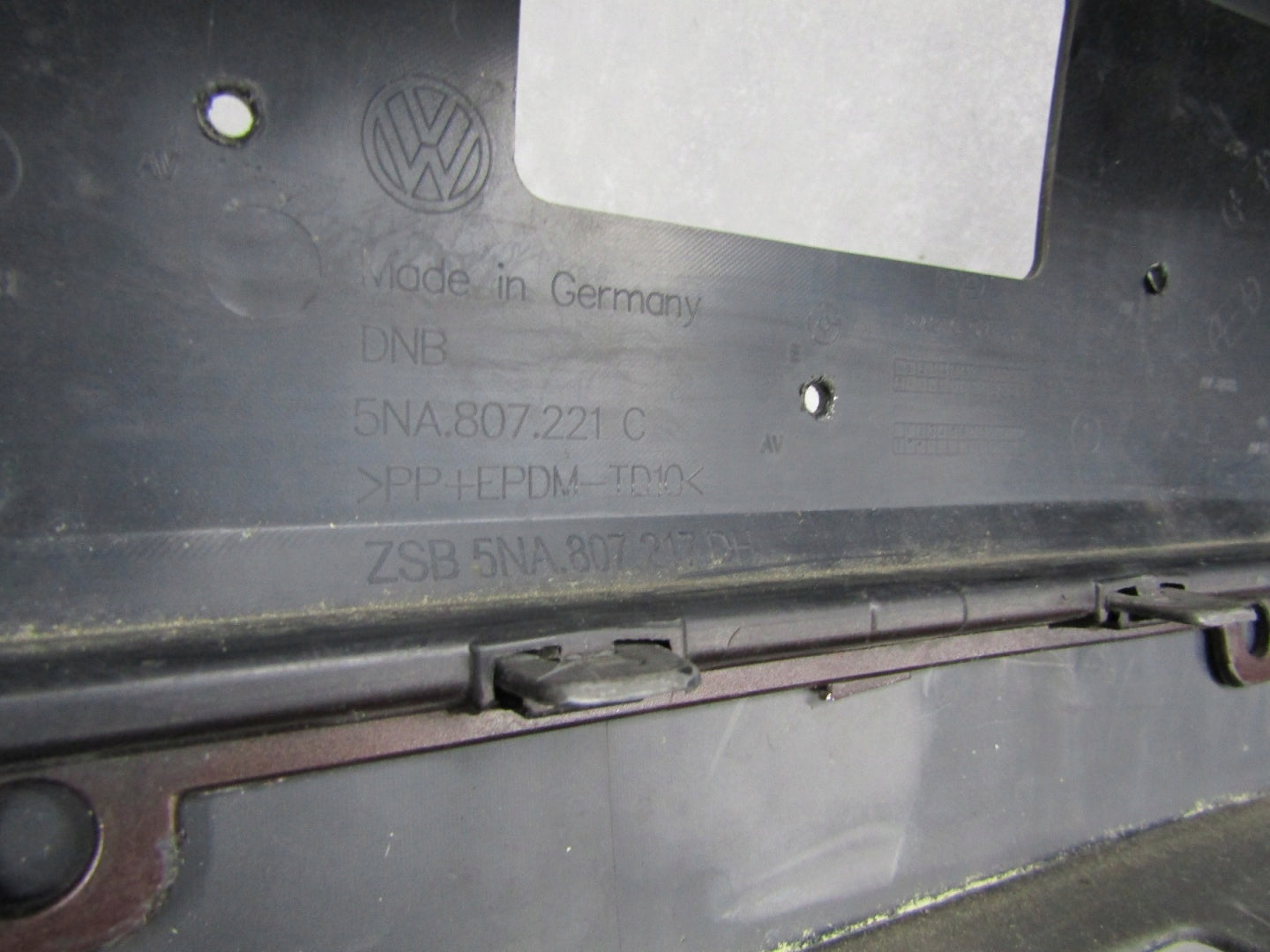 Front Bumper for Volkswagen VW Tiguan 2 II 5NA Lift 20-24 (+ reinforcement)