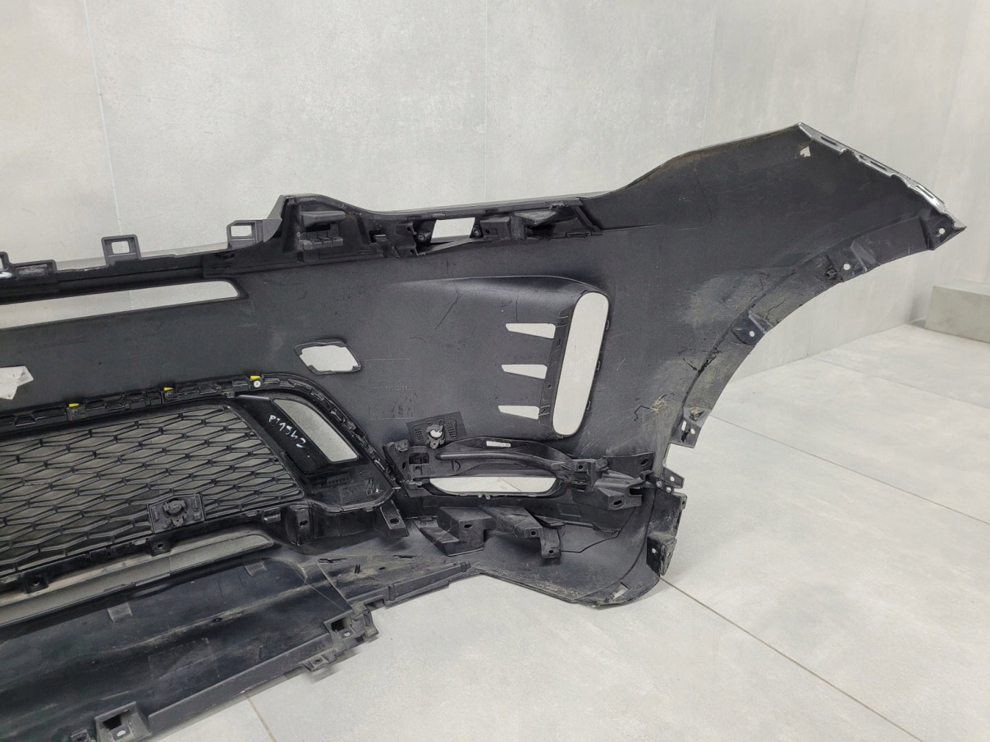 Front Bumper for Land Rover Discovery Sport L550 R-Dynamic