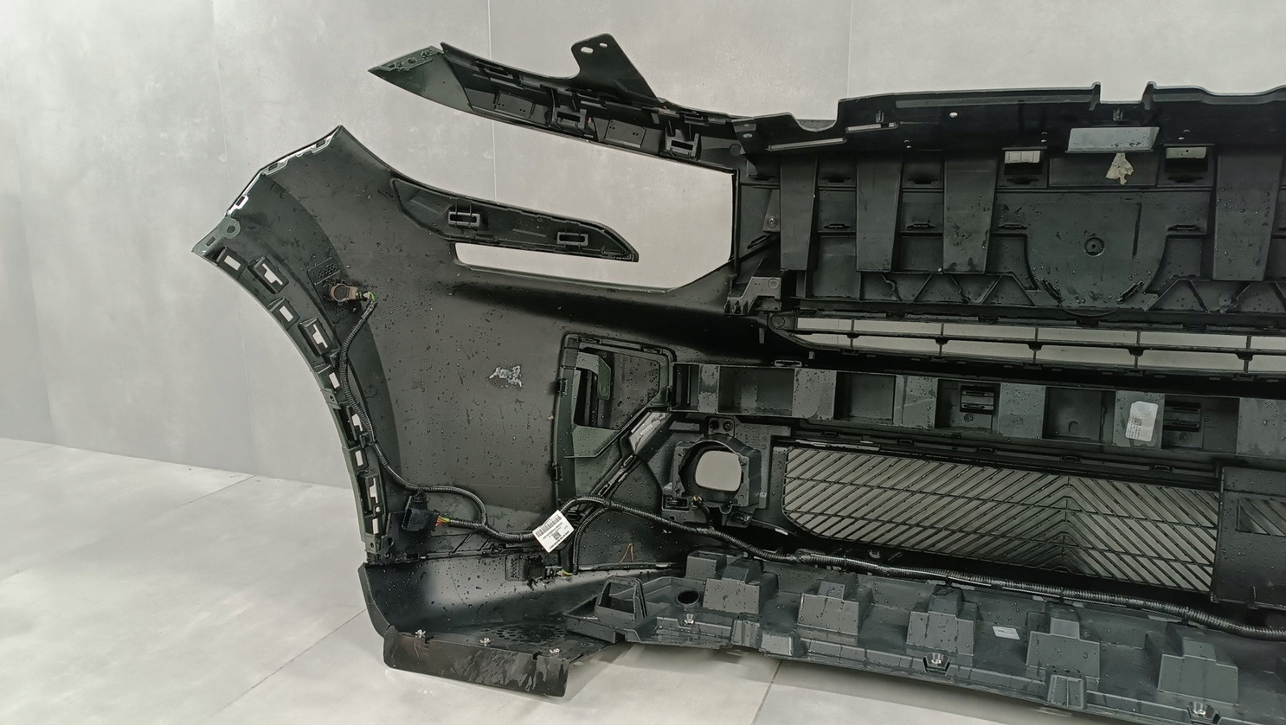 Front Bumper for Citroen C3 e-C3 Aircross II 24- / with wiring harness + PDC