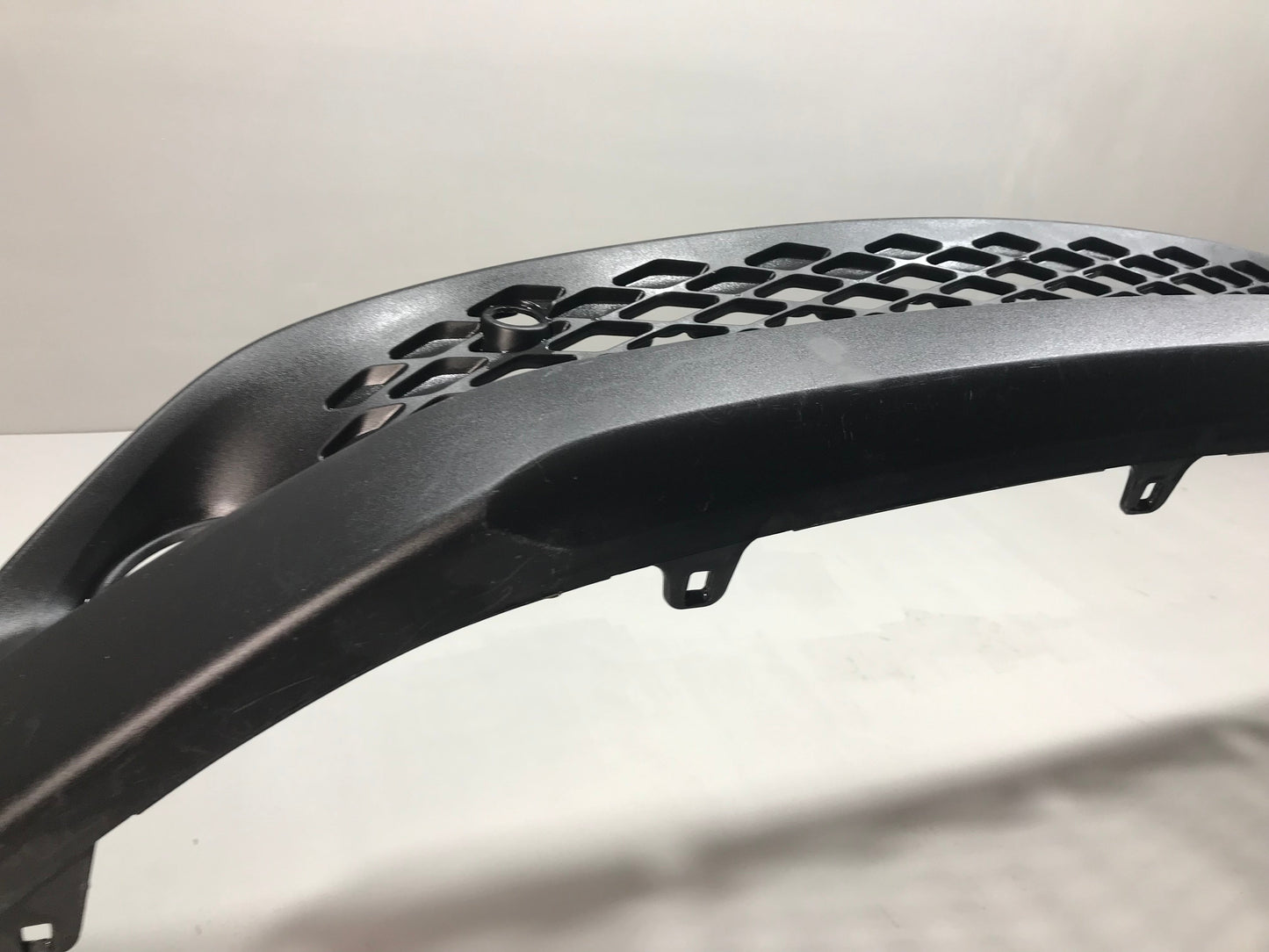 Toyota CHR C-HR 2016-2019 Front Bumper Lip Spoiler Grille Center Lower Middle In good Used condition  OEM: 52129F4010