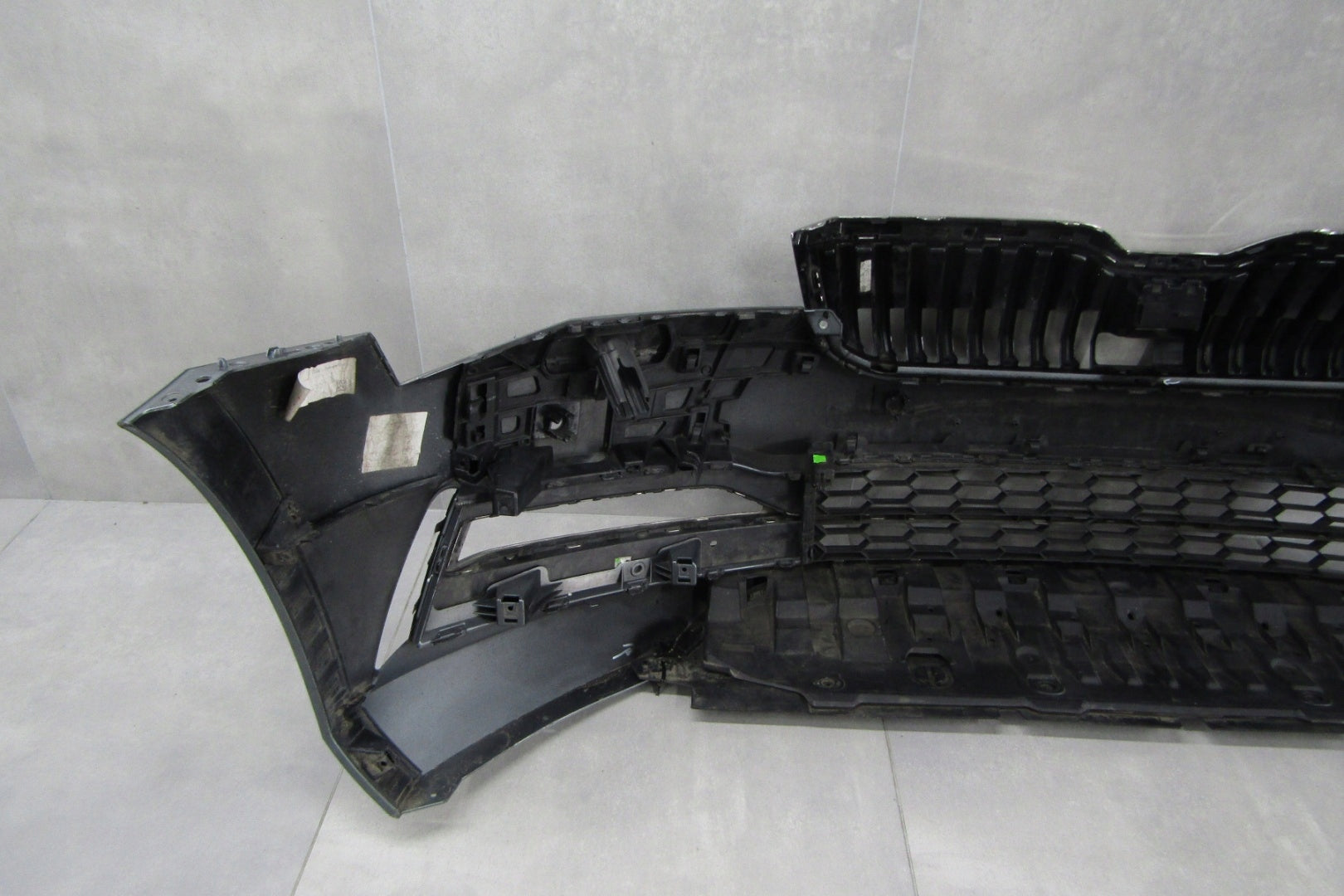Front Bumper Skoda Superb 3 III 3V0 LIFT 19-24 (floor)