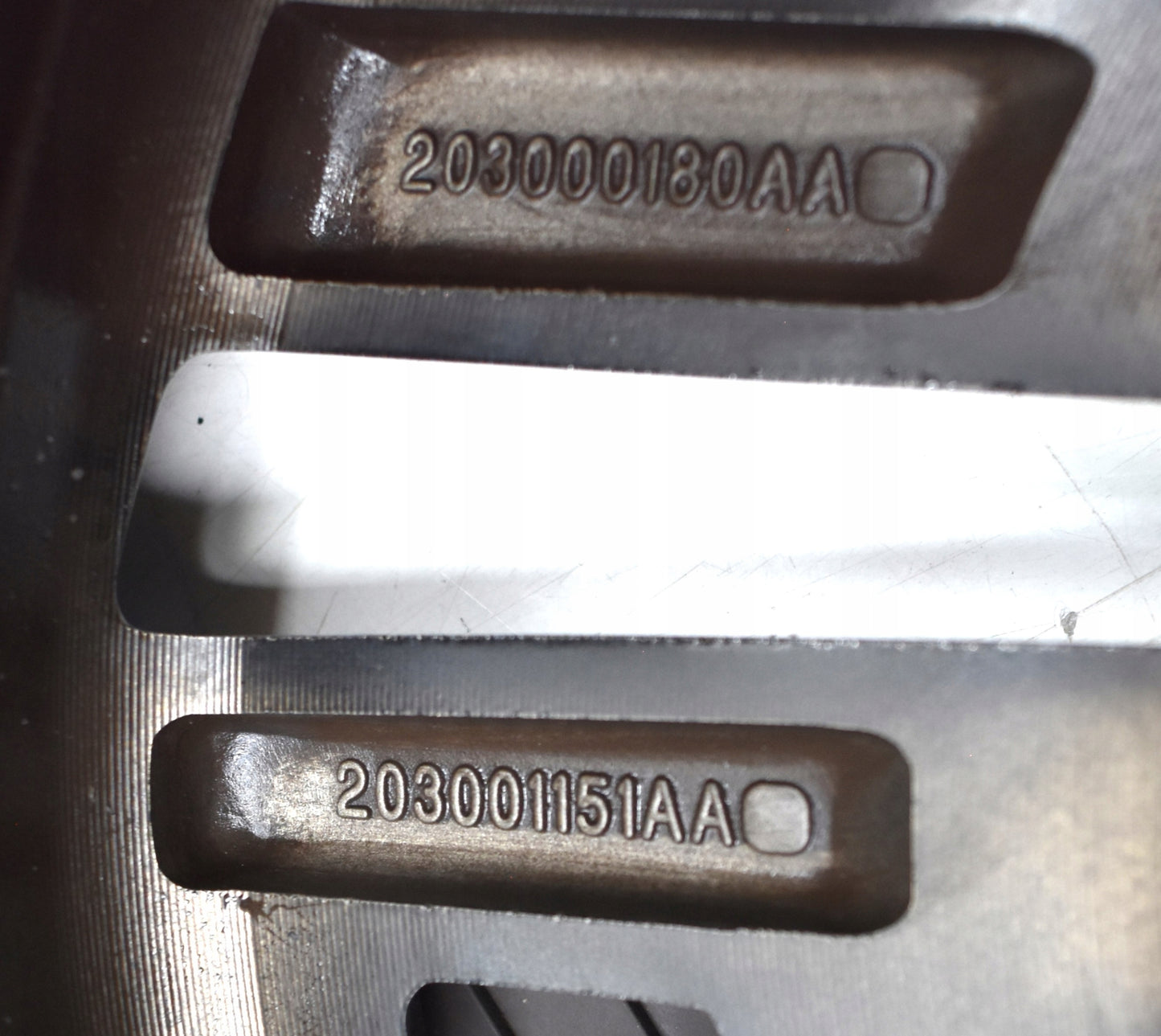 18" WHEEL OMODA 7"x18" 5x108 ET33 ORG 203000180AA