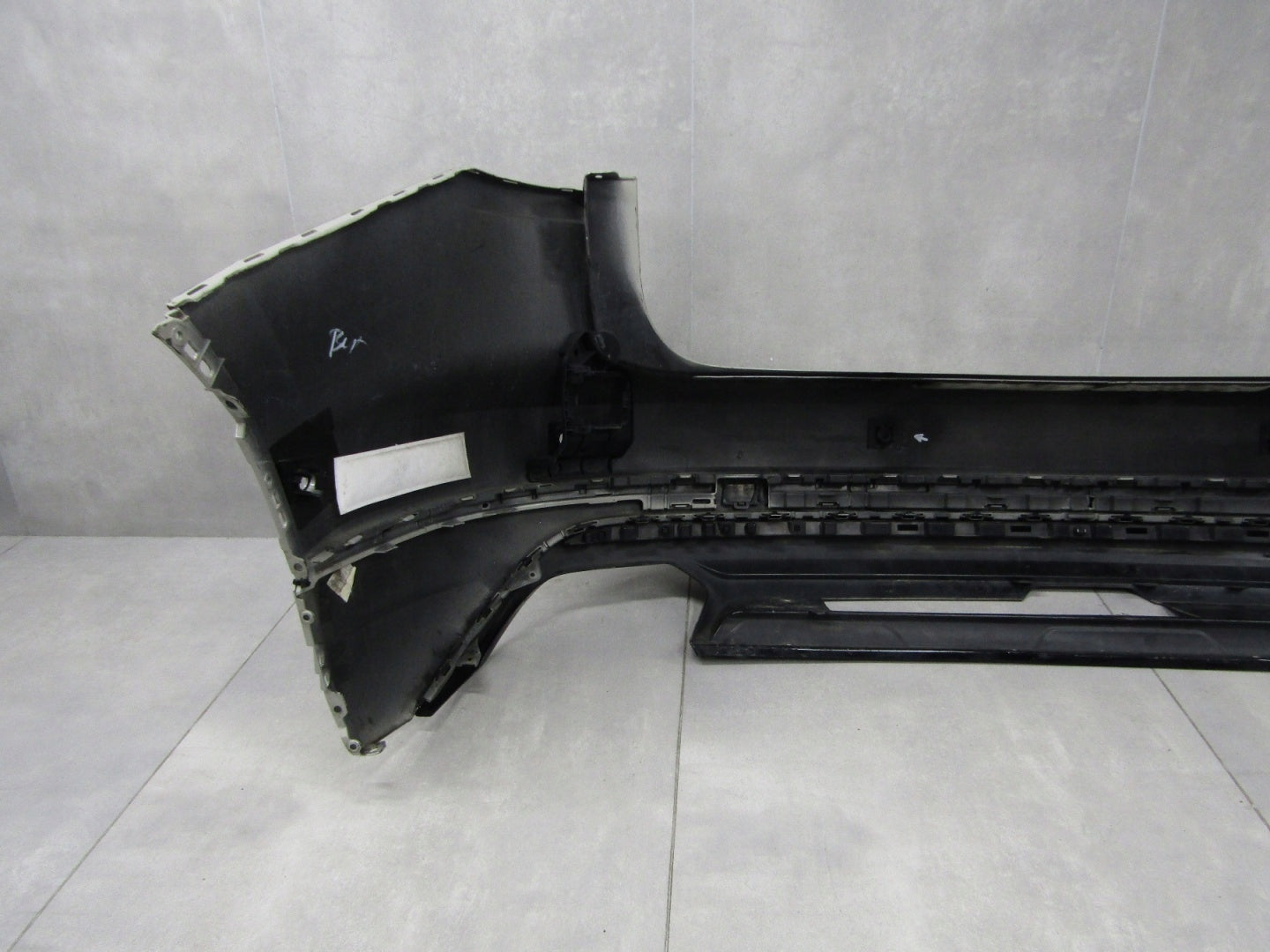 Rear Bumper for Volkswagen VW Touareg III 3 R-Line 760 2018-2023