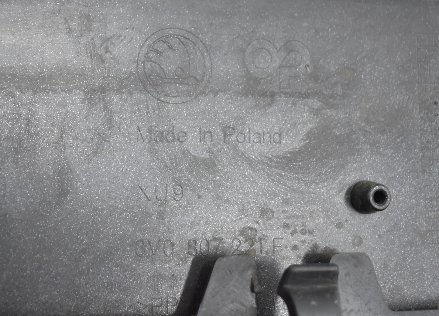 SKODA SUPERB III LIFT 3V FRONT BUMPER ORG + GRILLE + GRILL