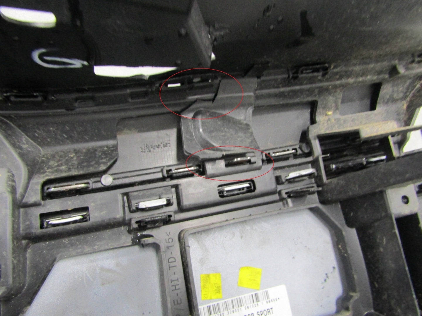 Front Bumper RENAULT MEGANE V 5 E-TECH 22-