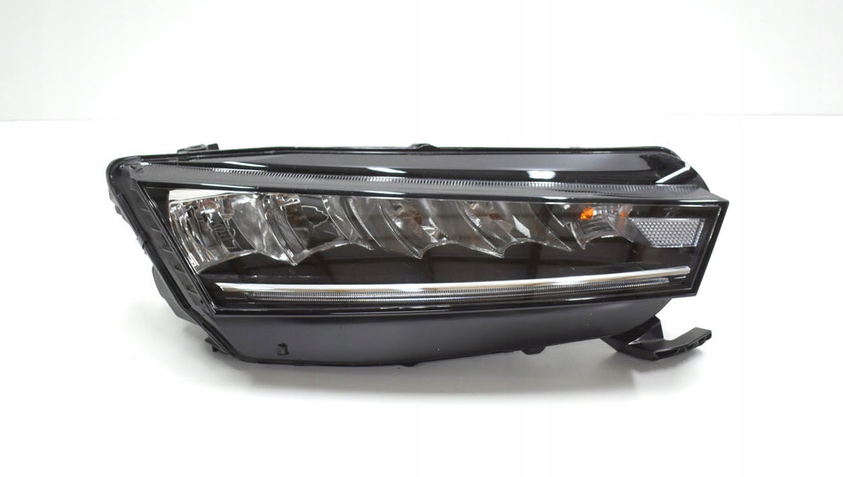 Skoda Octavia IV 2020- Headlight Right ( LHD ) 5E4941016