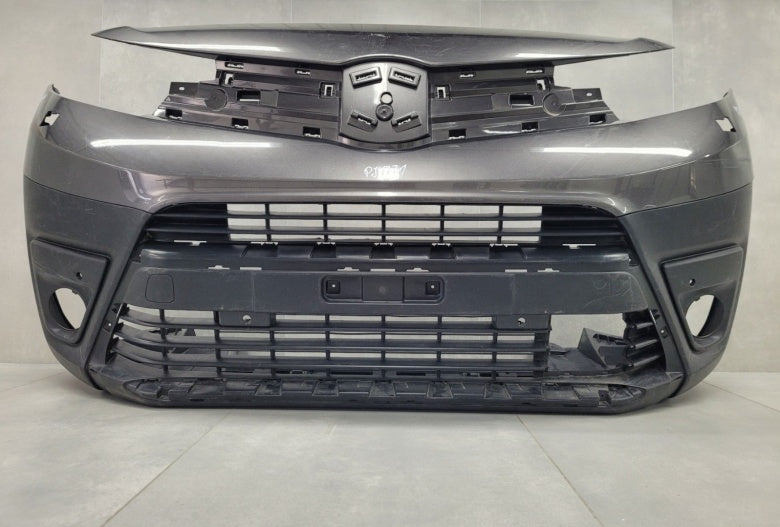 Toyota ProAce 2 II 2016- Front bumper  981185057 / 9811850577 / 9811847477 / 9808501880
