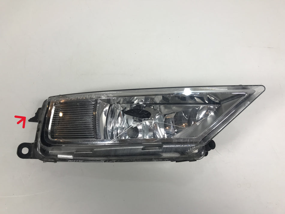 Phare antibrouillard avant droit Volkswagen Tiguan 2016-2020 5NA941700A, 10472040000