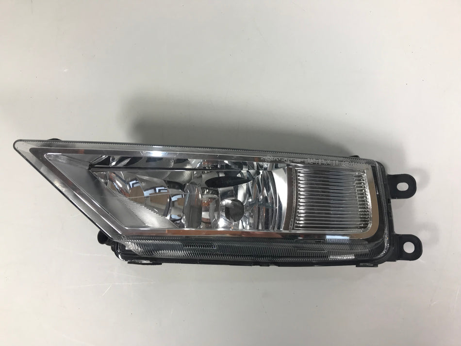 Phare antibrouillard avant gauche Volkswagen Tiguan 2016-2020 5NA941699A, 10472030000