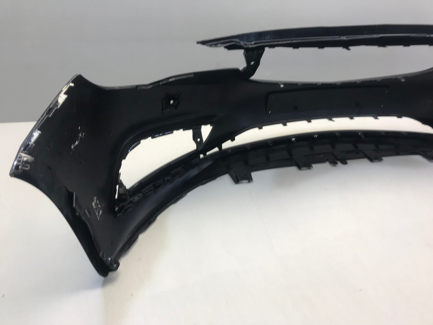 Opel / Vauxhall Astra K 2015- Front Bumper Used Genuine OEM: 39052730  /  39017250  /  2167857